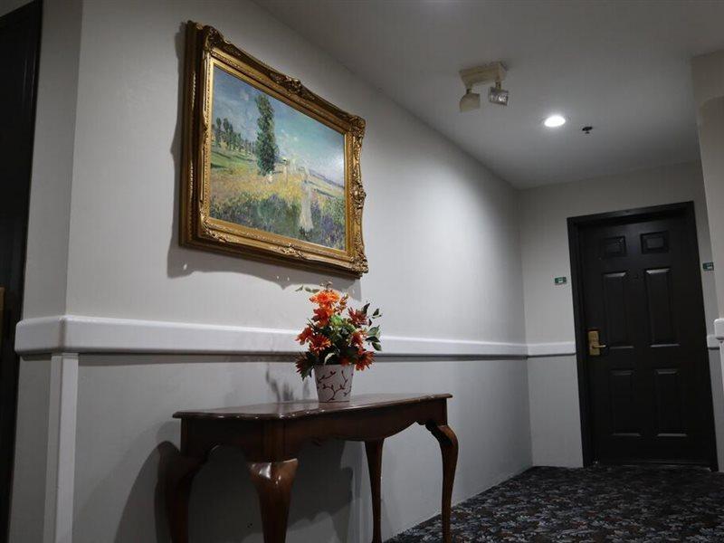Ramada Limited Airport Tukwila Hotel Bagian luar foto
